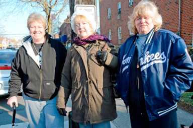 Hearts of gold and a bag of cash