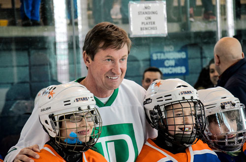 Great one! Hockey legend visits Coney Island