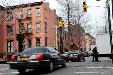 Stops are a go: Activist says signs not lights will tame Boerum streets