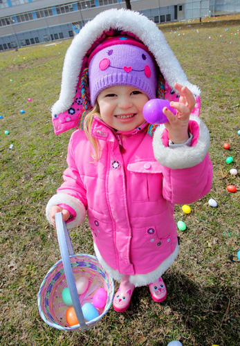 On the hunt — for eggs!