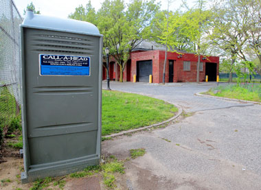 Game of thrones! Residents and community leaders demand city restore Dyker Beach Park bathrooms