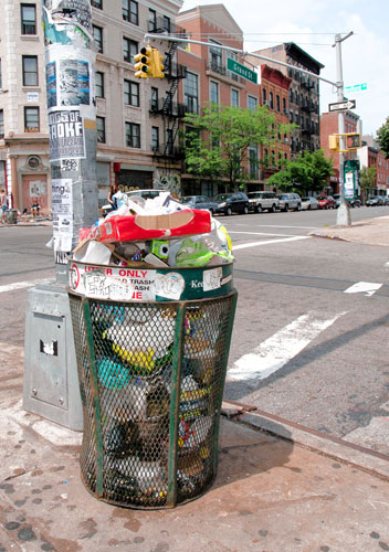 Clean sweep! Williamsburg businesses will remove street trash