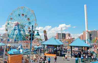 Thousands celebrate the Fourth in Coney