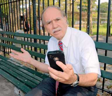 Colton to Bloomberg: Smash the digital divide!