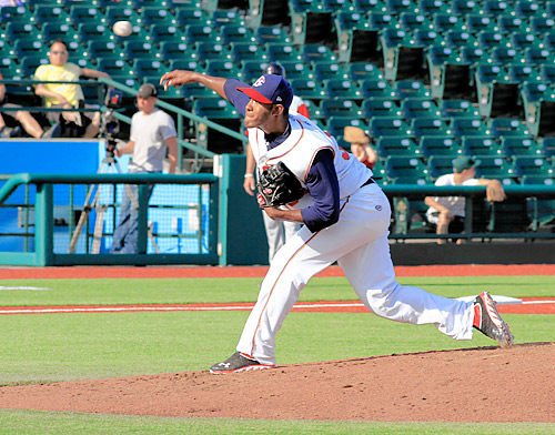 Heroic hurlers deliver shutout