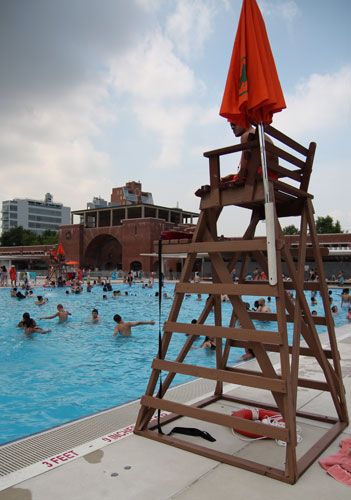 Teens run amok at McCarren Park Pool say cops