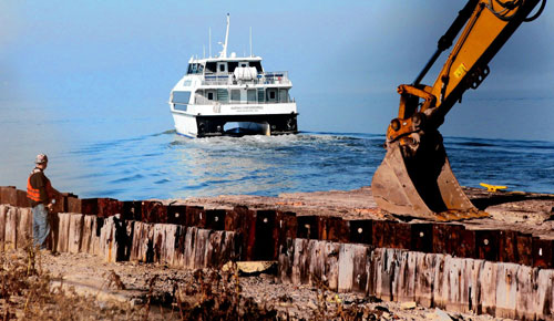 Dream boat! Ferry to provide temporary relief to R train riders