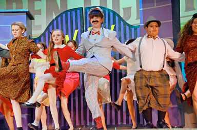 Pure imagination! Narrows Community Theater brings Willy Wonka to life