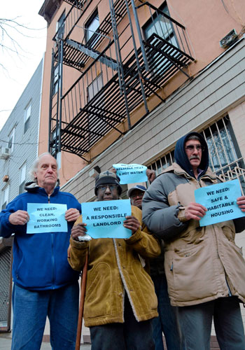 Flophouse of horrors: Greenpoint Hotel residents sue landlord