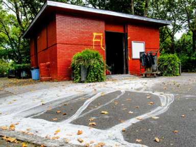 Residents: Teen vandals set fire, threaten people and dogs in McGolrick Park