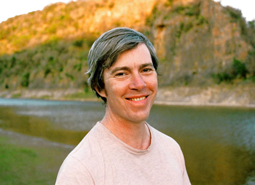 Smog alert! Rock doc follows gloomy songsmith on tour
