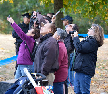 UPDATED WITH PHOTOS: President uses Prospect Park as his personal hel-O-pad, gives speech, gets cheesecake