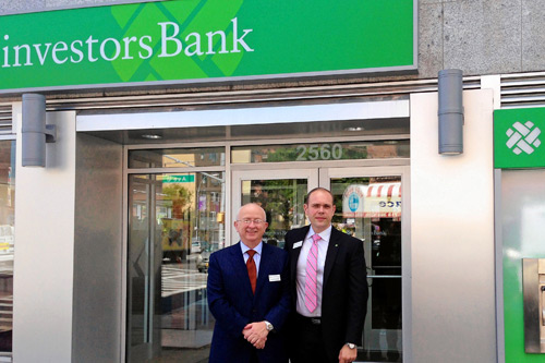 Standing O snips the ribbon on rich opportunities at Investors Bank’s new Sheepshead Bay branch