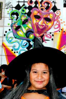 Fall kicks off in Bay Ridge with parade and street fair