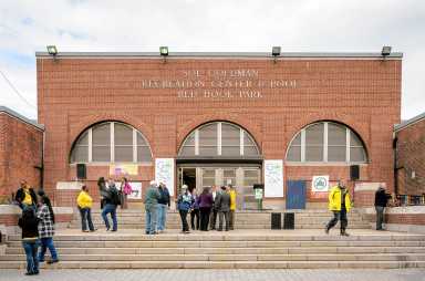 They got the juice: Red Hook rec center goes solar-powered one year after Sandy