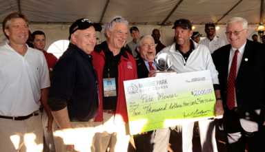 Brooklyn Open scores hole in one!