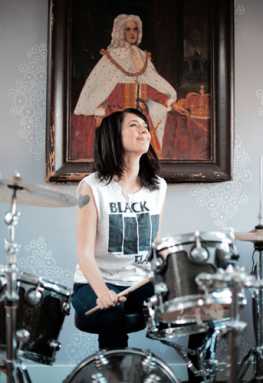 Riot act: Brooklyn filmmaker profiles riot grrrl Kathleen Hanna in new doco
