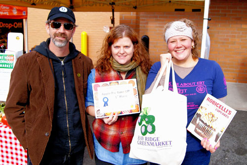 Slice of life! Bake-off at Bay Ridge Greenmarket