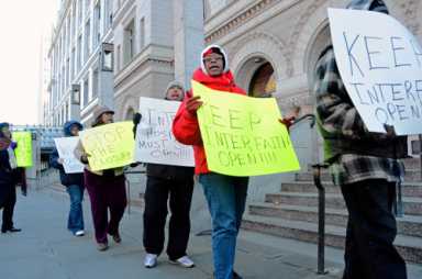 Interfaith bankruptcy judge: Work it out amongst yourselves