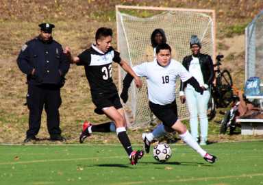 Crossman scores Grand Street to first boy’s soccer city title