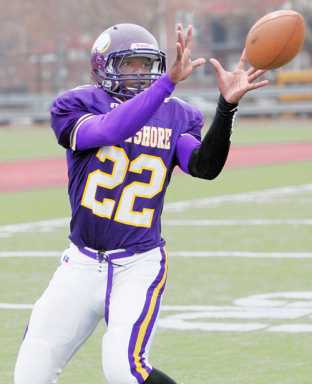 Thrilling overtime win sends South Shore back to Bowl conference city title game