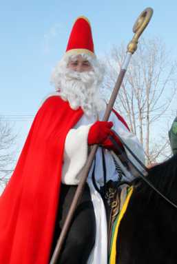 Kids celebrate Dutch Christmas