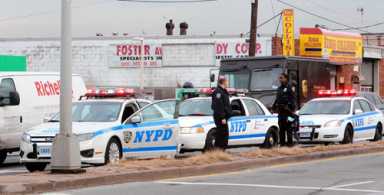 Woman killed crossing Foster Avenue