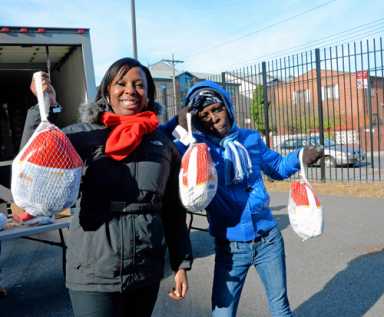 Turkey time: Developer gave out hundreds of birds in Brownsville ahead of Turkey Day