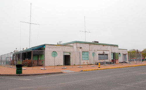 National parks to demolish former Canarsie Pier eatery