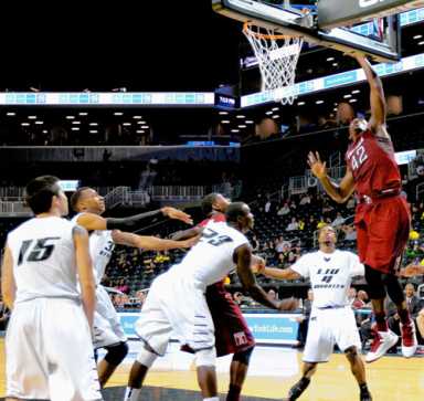 Hot Pepper: Temple guard, sharpshooting Owls blitz Blackbirds at Barclays