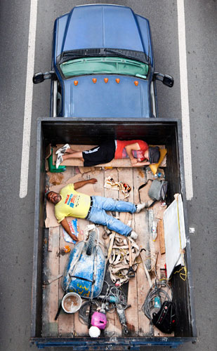 Have truck, will travel: Photo show snaps Mexican carpoolers