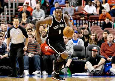 Backcourt’s on fire, but Frontcourt needs to step up