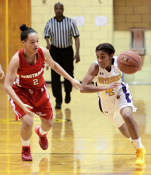 Fraser’s late free throws secure South Shore tight victory over Murry Bergtraum