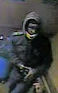 Purse snatcher targets Brighton Beach seniors