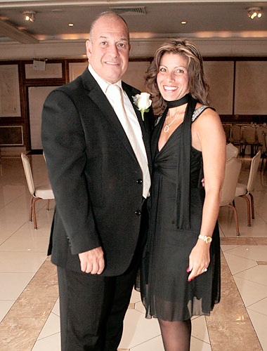 Bay Ridge Community Council celebrates community pillar at annual dinner