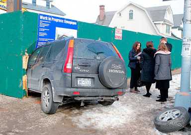 Off-road! Sports utility vehicle plows into construction site after losing wheel