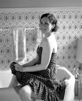 Guitar heroine: Mamie Minch doesn’t just play guitars — she also repairs them