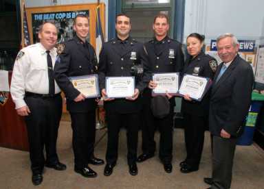 Standing O is handing out big shout-outs to courageous cops at the 62nd Precinct