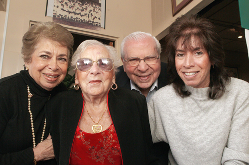 Standing O is at it again!