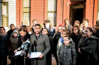 Bushwick pols, tenants: Landlord sabotage must stop