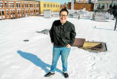 Going Green-point! Oil money seeping into the hands of eco-activists