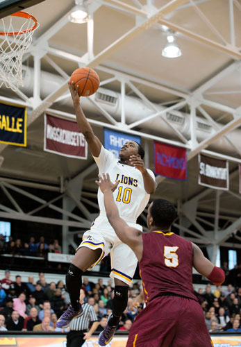 Bishop Loughlin’s city title hopes again ended by Christ the King
