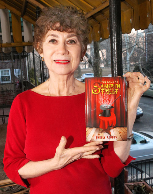 Burn before reading: Bay Ridge fire investigator pens hot new novel