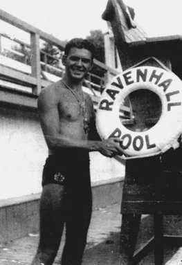 Carmine goes ga-ga over the Mermaid Parade