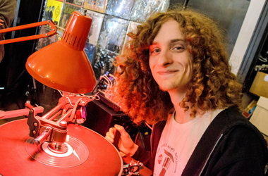 W’burg musicians lay deep cuts with record-making machine