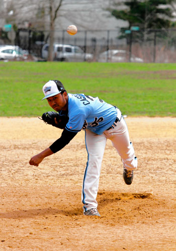 Improved Castellano tosses gem for pitching-rich Grand Street