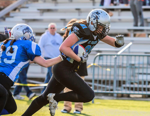 Sharks wreck Wreckers in opening game