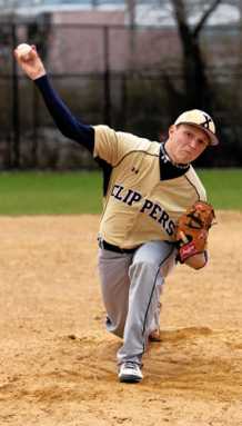 Improved Sigismondi, big fourth inning send Xaverian past Holy Cross