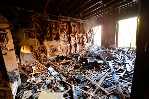 Blaze flares up in Flatbush apartment building, injuring four
