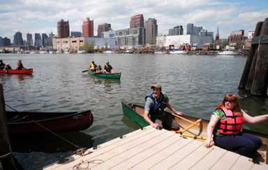 Super fun on the Superfund! Boat club invites public to ply Newtown Creek
